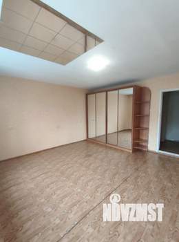 2-к квартира, вторичка, 63м2, 8/10 этаж
