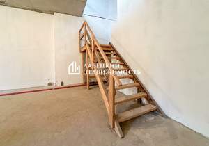 3-к квартира, вторичка, 177м2, 1/2 этаж
