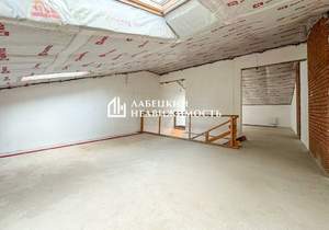 3-к квартира, вторичка, 174м2, 1/2 этаж