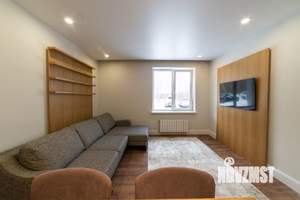 2-к квартира, вторичка, 46м2, 1/4 этаж
