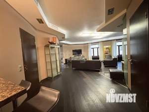 2-к квартира, вторичка, 98м2, 4/8 этаж