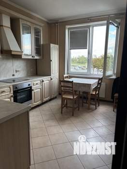 1-к квартира, вторичка, 42м2, 2/17 этаж
