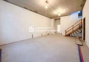 3-к квартира, вторичка, 176м2, 1/2 этаж