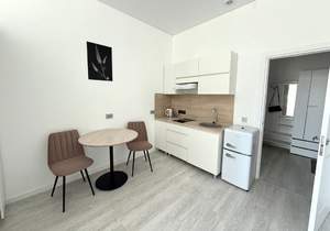 Студия квартира, вторичка, 27м2, 1/5 этаж