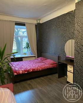 3-к квартира, вторичка, 63м2, 1/4 этаж