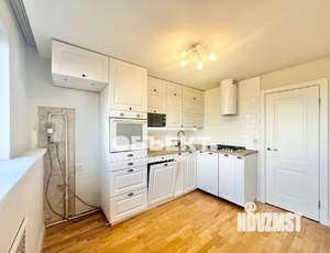 3-к квартира, вторичка, 64м2, 9/9 этаж