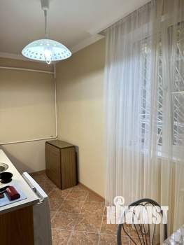 2-к квартира, вторичка, 50м2, 1/9 этаж