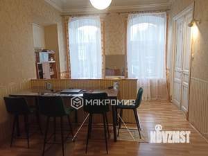 6-к квартира, вторичка, 230м2, 2/4 этаж