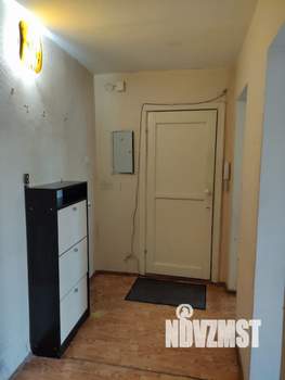 2-к квартира, вторичка, 63м2, 8/10 этаж