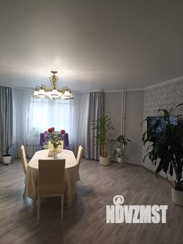 3-к квартира, вторичка, 102м2, 3/18 этаж