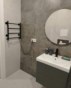 Студия квартира, вторичка, 25м2, 1/5 этаж