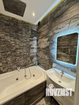 2-к квартира, вторичка, 61м2, 2/19 этаж