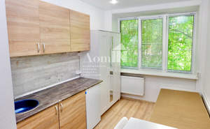 Студия квартира, вторичка, 13м2, 1/5 этаж