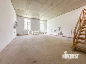 3-к квартира, вторичка, 177м2, 1/2 этаж