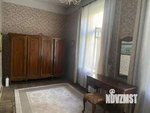 3-к квартира, вторичка, 91м2, 2/4 этаж