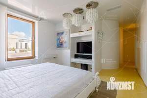 4-к квартира, вторичка, 200м2, 5/5 этаж