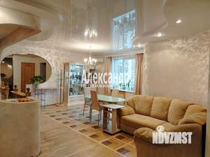 2-к квартира, вторичка, 104м2, 8/9 этаж
