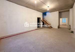 3-к квартира, вторичка, 171м2, 1/2 этаж
