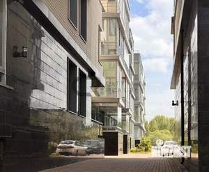 4-к квартира, вторичка, 147м2, 2/5 этаж