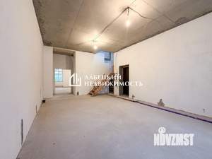 3-к квартира, вторичка, 176м2, 1/2 этаж