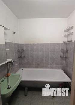 2-к квартира, вторичка, 63м2, 8/10 этаж