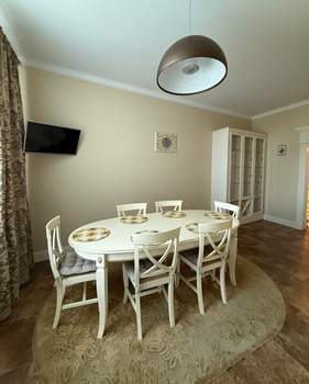 4-к квартира, вторичка, 166м2, 5/7 этаж