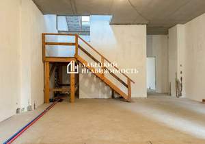 3-к квартира, вторичка, 169м2, 1/2 этаж