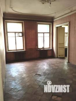 2-к квартира, вторичка, 63м2, 4/5 этаж