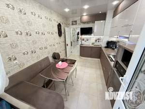 2-к квартира, вторичка, 56м2, 6/9 этаж
