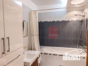 2-к квартира, вторичка, 74м2, 9/17 этаж