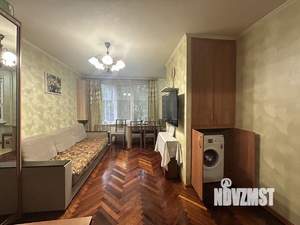 3-к квартира, вторичка, 42м2, 1/5 этаж