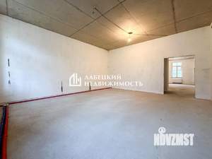 3-к квартира, вторичка, 176м2, 1/2 этаж