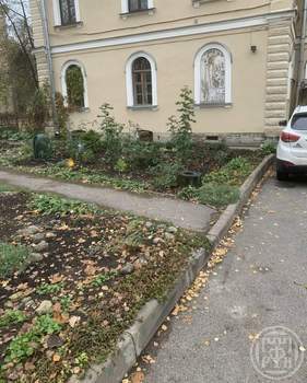 4-к квартира, вторичка, 108м2, 1/3 этаж