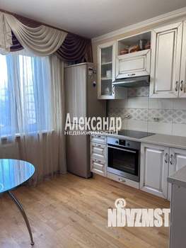 3-к квартира, вторичка, 79м2, 4/10 этаж