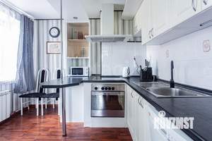 2-к квартира, вторичка, 52м2, 4/18 этаж