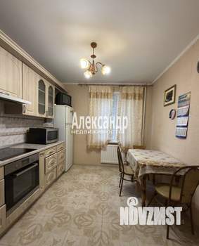 3-к квартира, вторичка, 81м2, 2/6 этаж