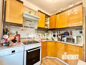 3-к квартира, вторичка, 57м2, 1/9 этаж