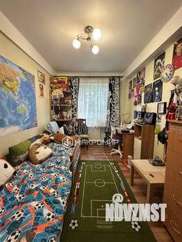 4-к квартира, вторичка, 74м2, 1/9 этаж