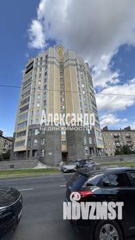 3-к квартира, вторичка, 109м2, 11/13 этаж