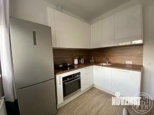 2-к квартира, вторичка, 60м2, 7/10 этаж