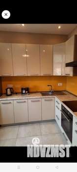 3-к квартира, вторичка, 90м2, 4/19 этаж