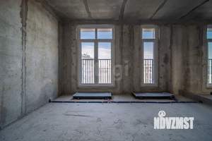 4-к квартира, вторичка, 130м2, 10/10 этаж