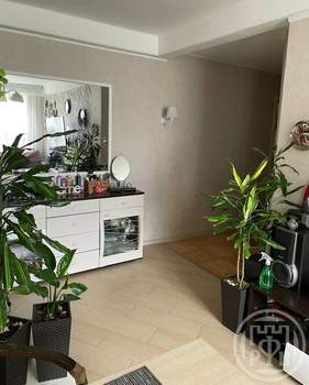 3-к квартира, вторичка, 57м2, 6/9 этаж