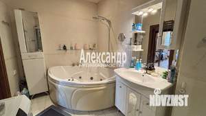 3-к квартира, вторичка, 109м2, 11/13 этаж