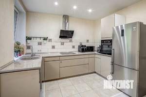 3-к квартира, вторичка, 143м2, 4/5 этаж