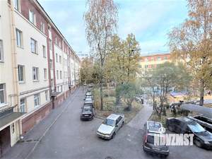 4-к квартира, вторичка, 129м2, 2/4 этаж