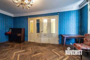 3-к квартира, вторичка, 56м2, 3/5 этаж