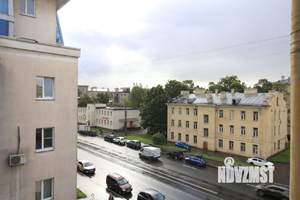 2-к квартира, вторичка, 57м2, 4/4 этаж
