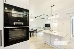 4-к квартира, вторичка, 102м2, 7/25 этаж