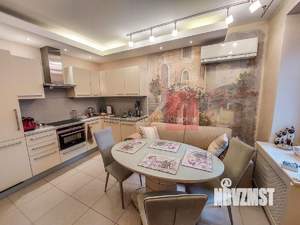 2-к квартира, вторичка, 74м2, 9/17 этаж